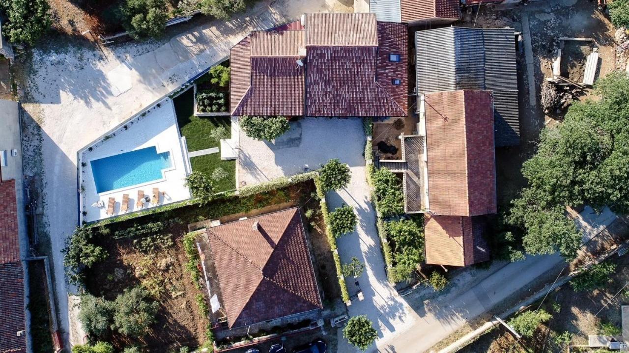 Villa Navita Augustinus With Pool Debeljak Esterno foto