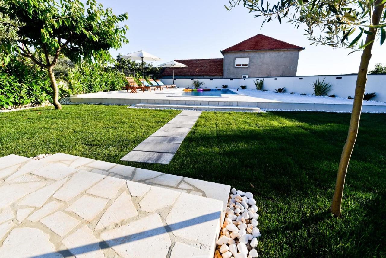 Villa Navita Augustinus With Pool Debeljak Esterno foto